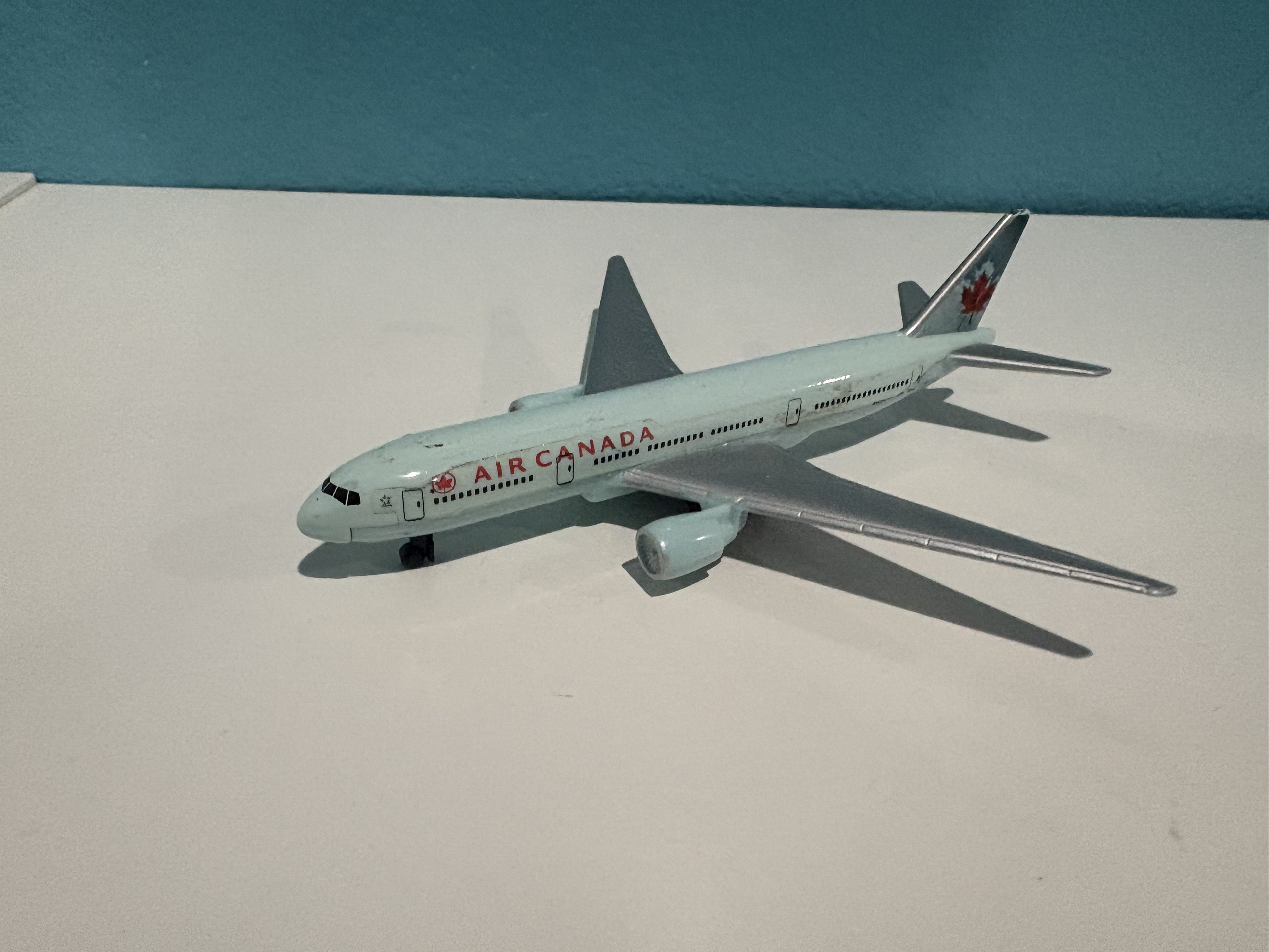 Daron Air Canada 777-300ER 1:245